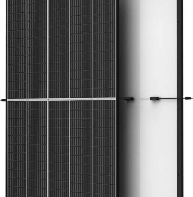 Trina Vertex S+ 425W / n-type, black frame