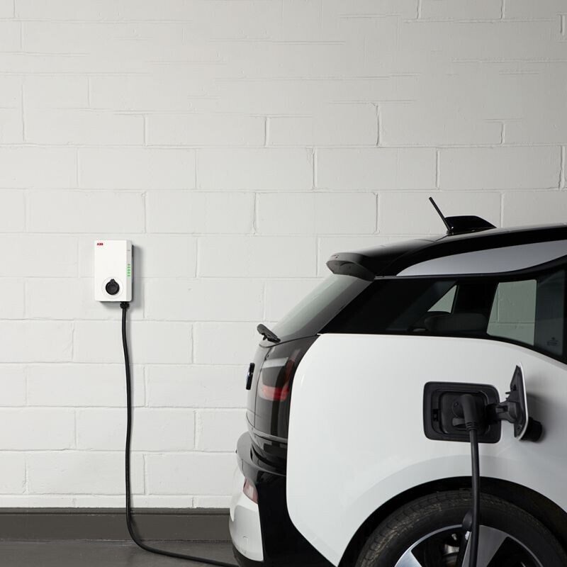 ABB uzlādes stacija Terra AC W11-G5-R-0, 11kW, 16A, cable 5m, type 2